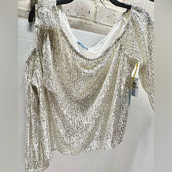 CeCe Women's Long Cold Shoulder Asymmetrical Neck Sequin Top Champagne - Picture 2 of 14